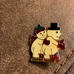Snowman pin